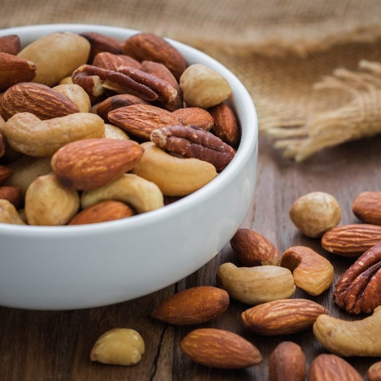 tree-nuts-food-allergy-canada