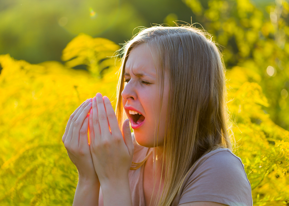 Non-Medical Ways for Dealing with Pollen Allergies - Food Allergy Canada